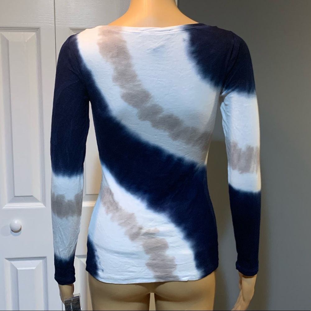 INC long sleeves Top - Picture 4 of 7